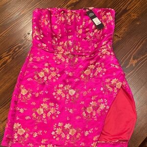 Fashion Nova Fuchsia and Gold Floral Mini Dress